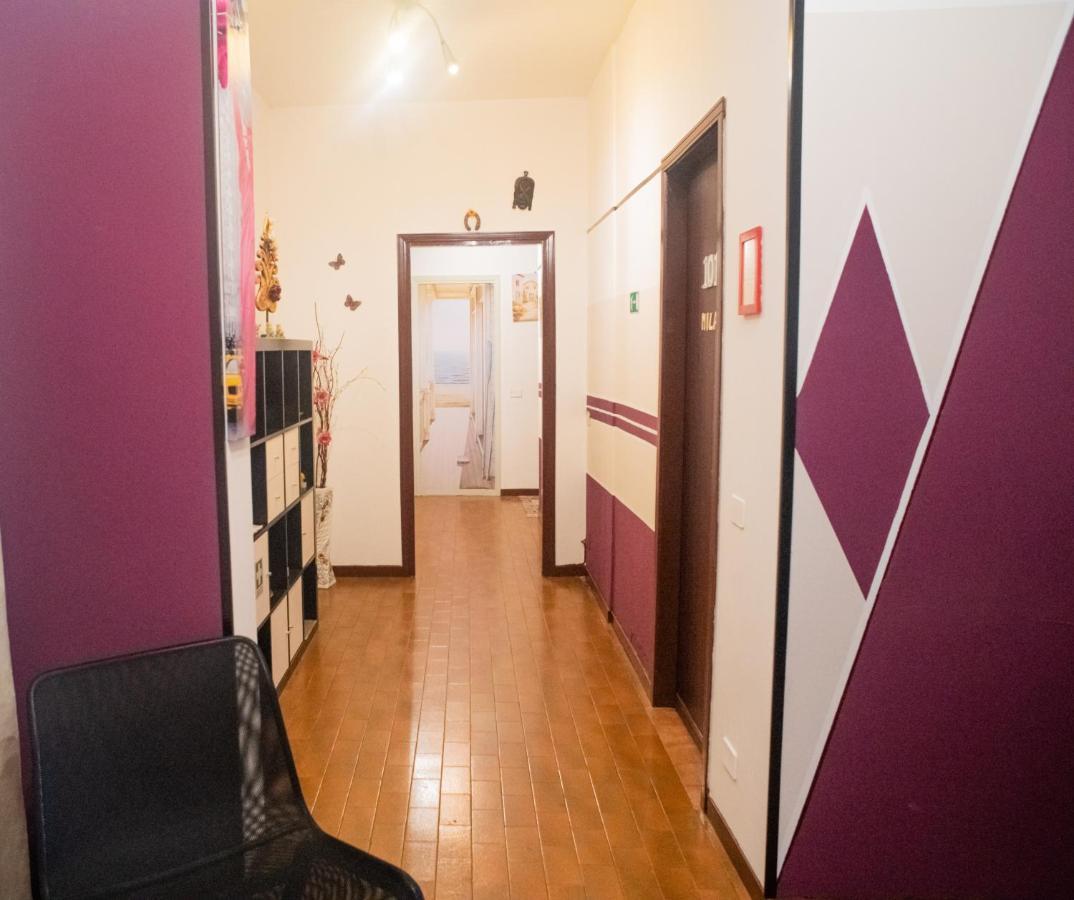B&B Italo House Opera Exterior foto